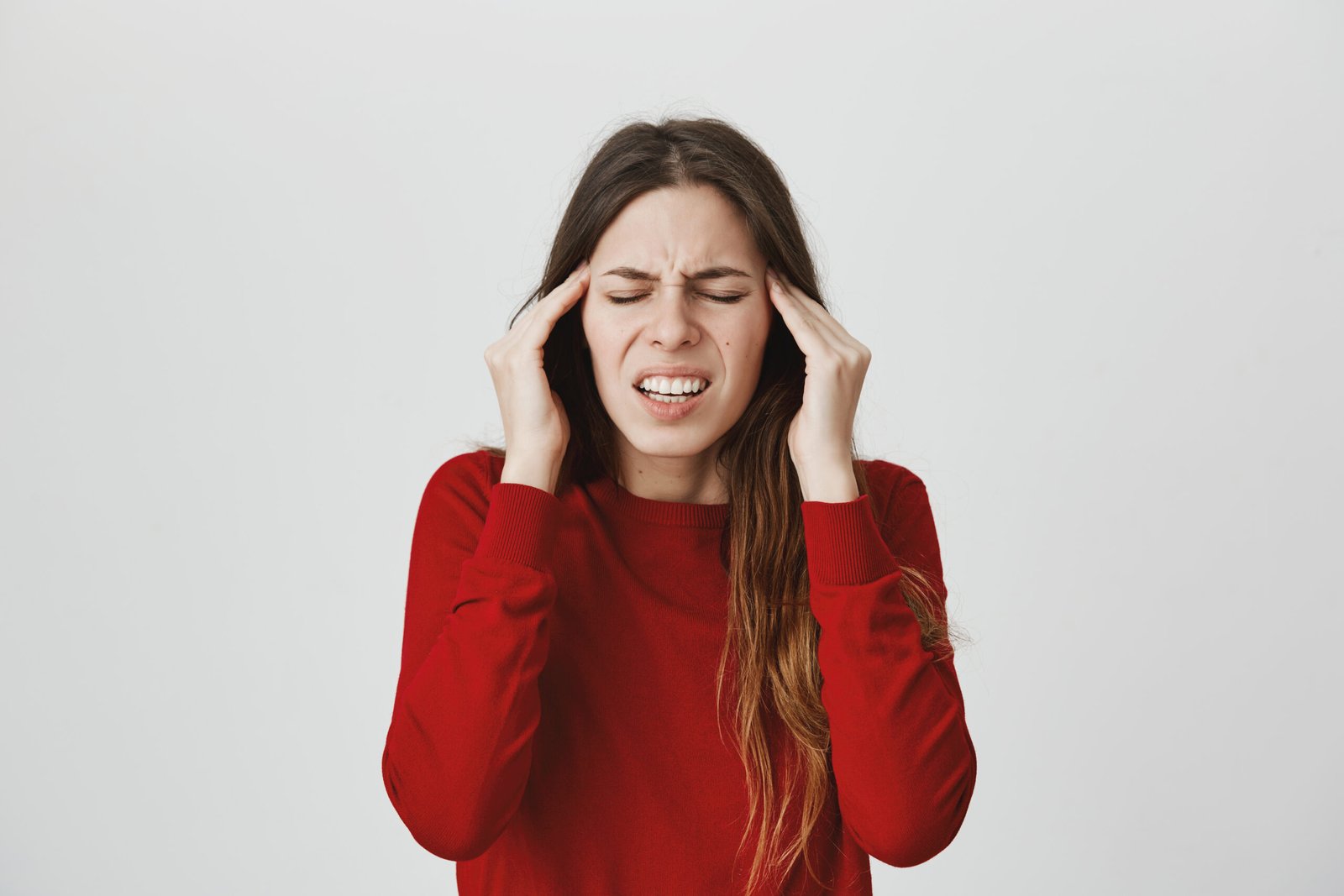 Read more about the article 3 Exercises To Treat Migraines And Other Headaches At Home